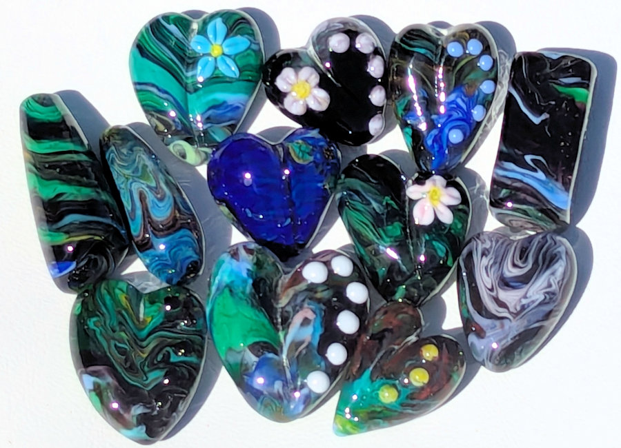 Ceiling fan pulls ready for chains, hearts and long cylinders